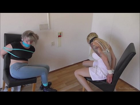 ❤️ Tràilleach / ceangailte agus gagged / nighean ann an àmhghar Porno aig porn gd.sexflashgame.ru ☑